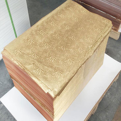 250GSM Art Craft Paperboard 50 * 70 Cm Mirror Paper Board Khối đặc biệt Độ dày và kích thước Bảng kim loại bạc / vàng