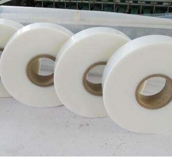 Good Waterproof PE Clear Color Heat Shrink Film Roll cho chai và bao bì thực phẩm